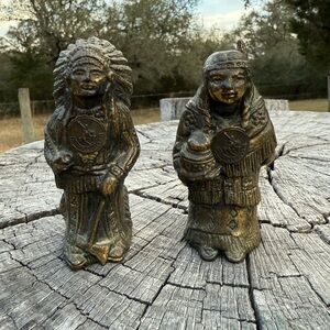 Vintage Souvenir Native American Salt and Pepper Shakers